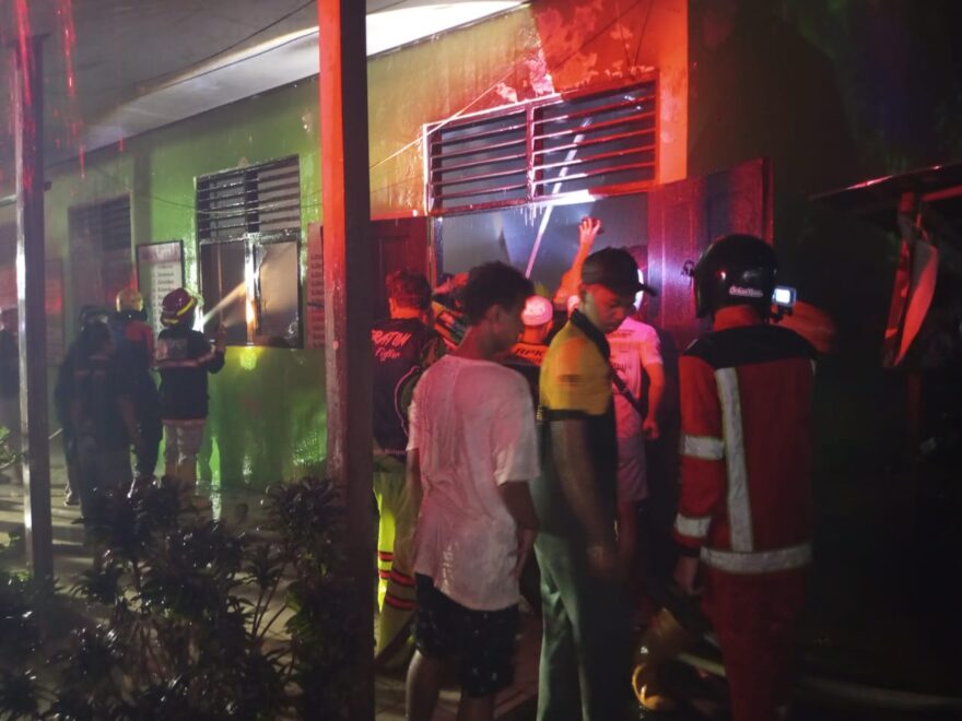 SDN Jawa 5 Martapura Terbakar, Satu Ruang Hangus Dilalap Api