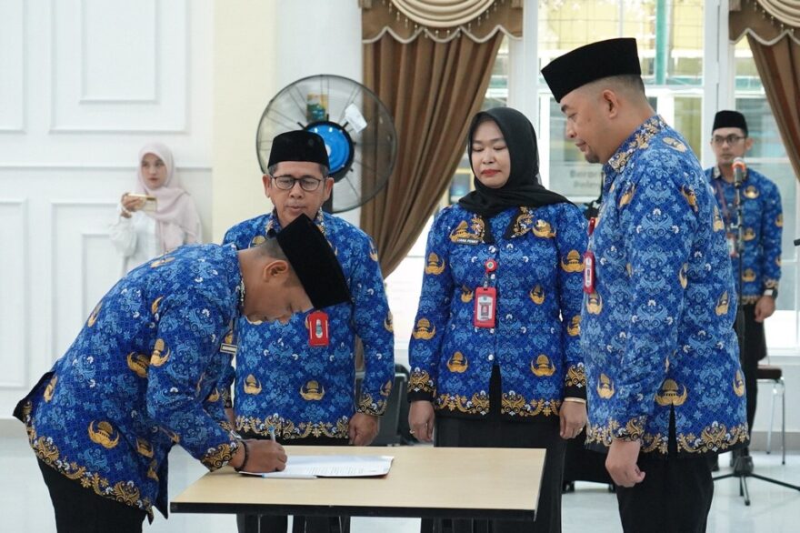 102 Kepala Sekolah Dilantik, Pemkab Banjar Dorong Penguatan Mutu Pendidikan