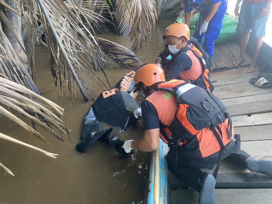 Jasad Bripda Nopandri Ditemukan 36 Kilometer dari Lokasi Tenggelam, Aiptu Sumariyanto Masih Hilang
