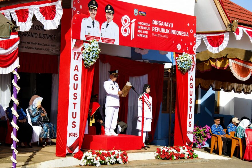 Semangat Kemerdekaan Membara, Kecamatan Aranio Gelar Upacara HUT RI ke-81