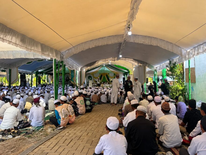 Ribuan Jamaah Tumpah ke Desa Lihung, Haul Akbar ke-218 Pangeran Syarif Husein Berlangsung Khidmat